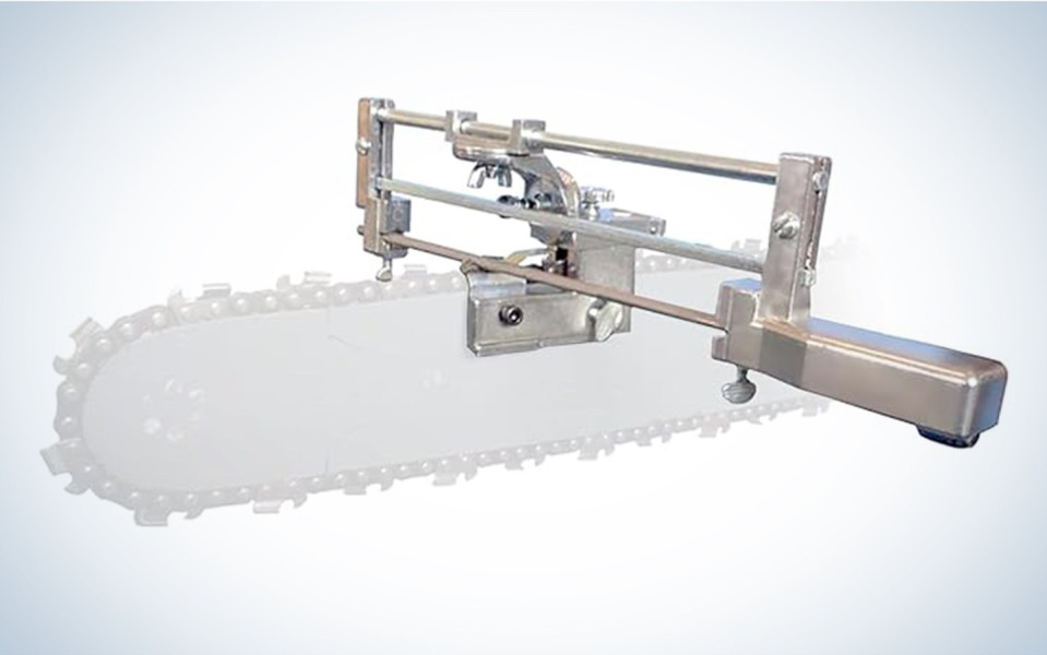 Chainsaw Chain Sharpening